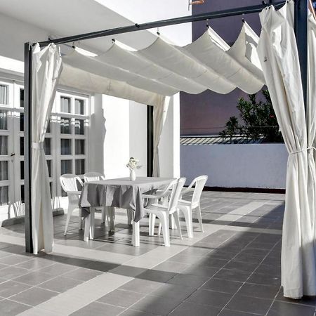 Sea Star Apartments ペシュチャーナ・ウヴァラ エクステリア 写真