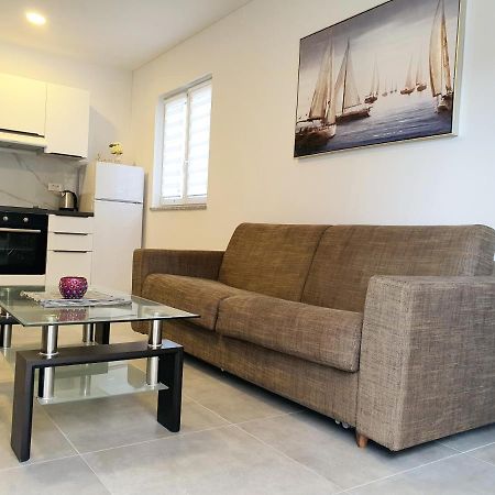 Sea Star Apartments ペシュチャーナ・ウヴァラ エクステリア 写真